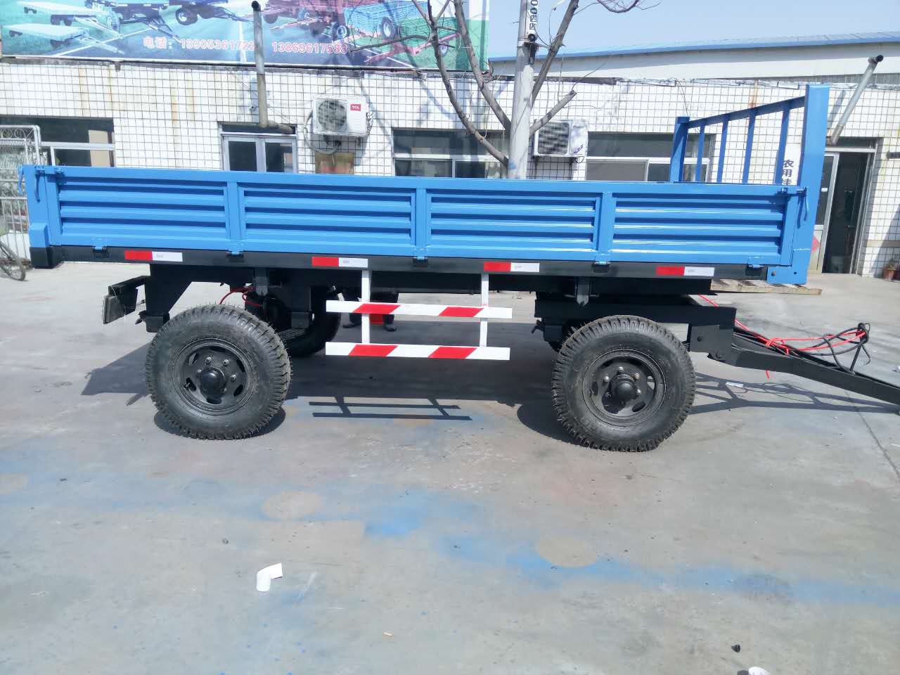 農(nóng)用掛車在選擇時(shí)要注意什么？